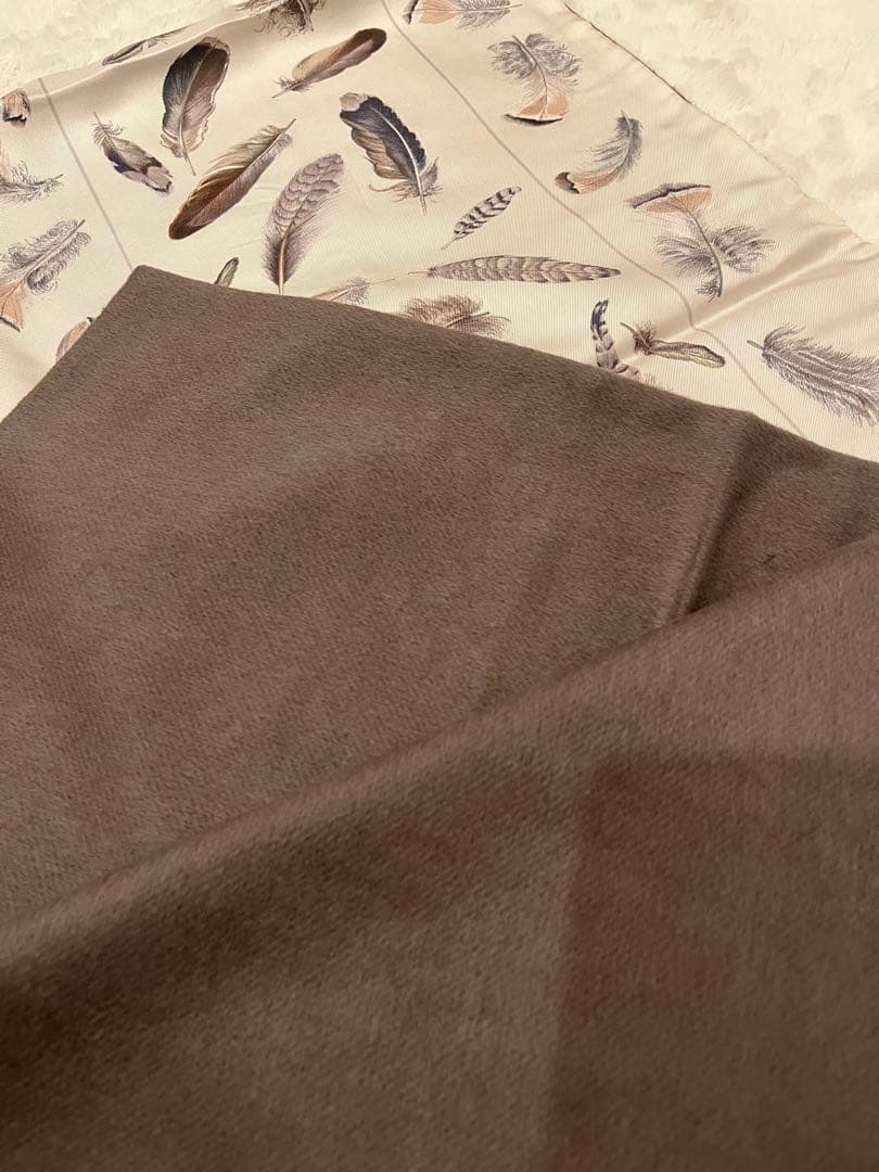 エルメス　アンゴラとシルクのマフラー