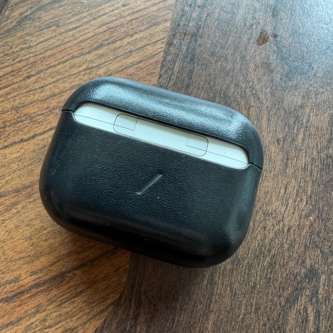 AirPods pro 第2世代 ライトニング 本革レザーケース付き