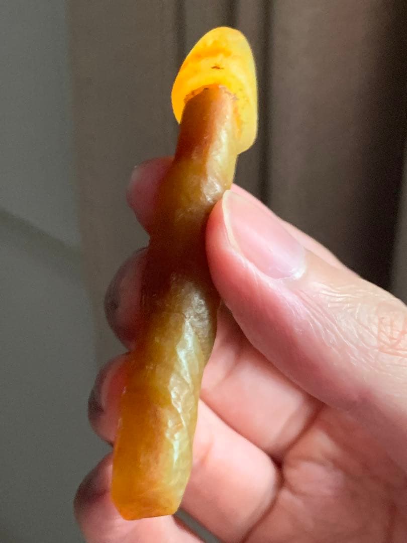 アラシャンゴビアゲート　蒙古瑪瑙　原石　水石　翡翠　オパール　根付　天珠 勾玉