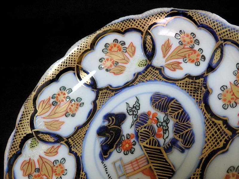 古伊万里　金襴手　陽刻　窓絵　花の図　４寸皿　４枚　E111AS-fblc