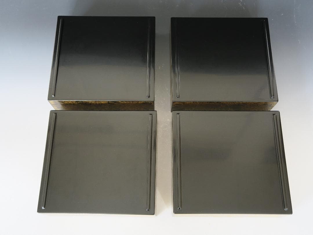 【輪島塗】極上総菊詰沈金 五段重箱 金縁 黒内朱塗 蓋二枚 蓋横菊彫 天然木