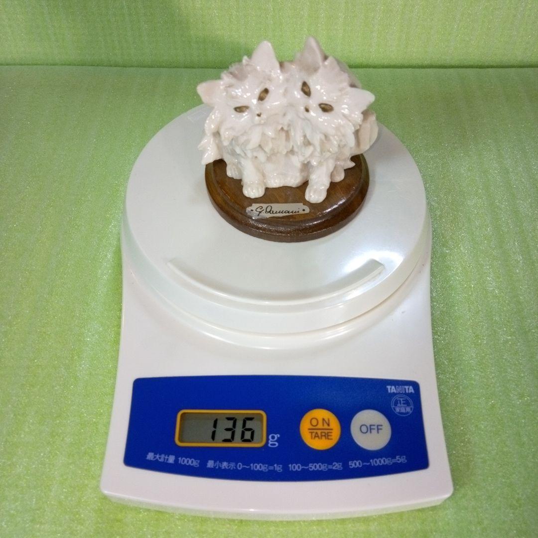 アンティークな猫の置物　仲良し　白猫　ペルシャ？　長毛種？　Whitecat