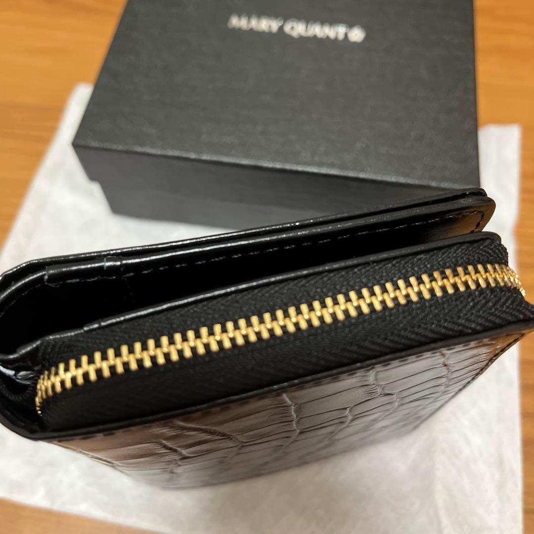 マリークワント　折り財布　ブラック　牛革　ウォレット　クロコ型押し