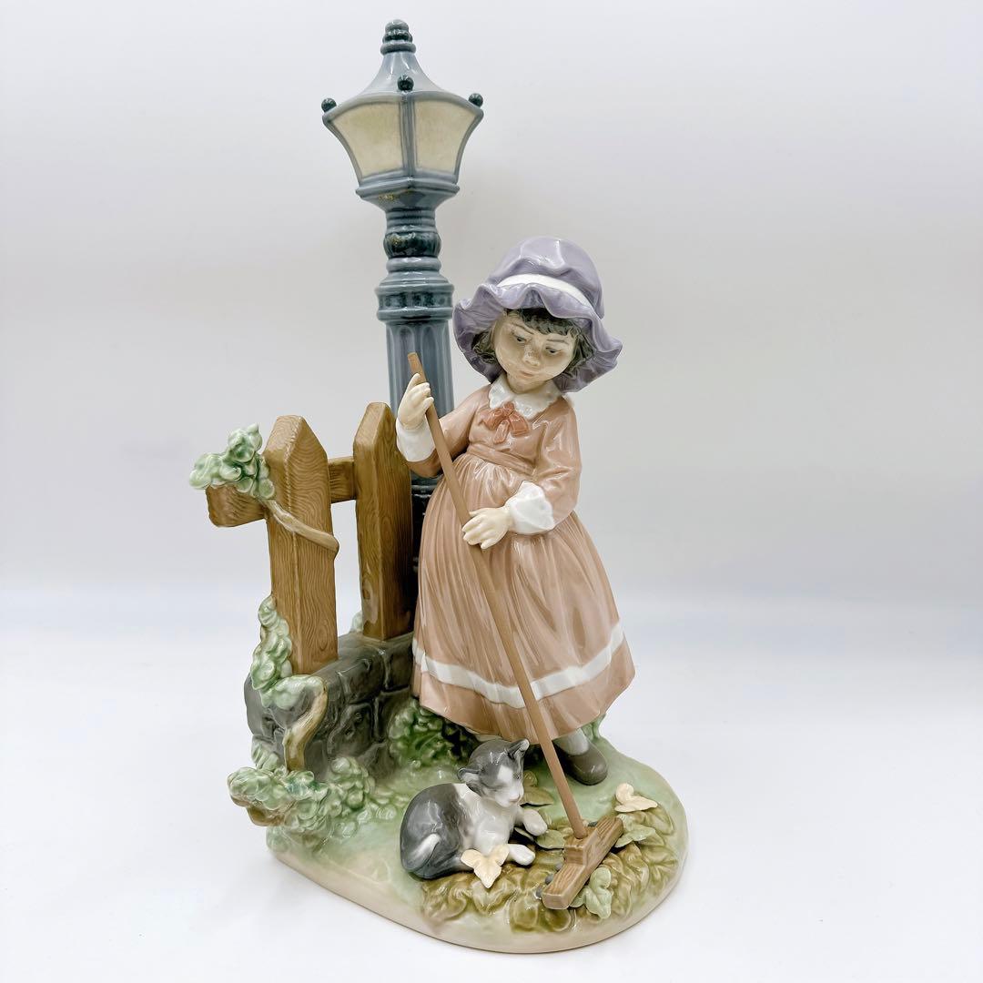 絶版 激レア♡リヤドロ♡ 秋の掃除 LLADRO 少女 猫 フィギュリン