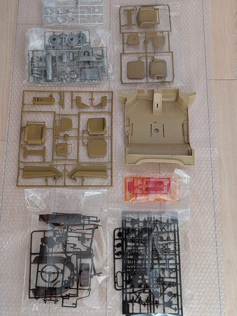 【希少品】POCHER フェラーリ 本体ダイキャスト製1/8スケール模型キット