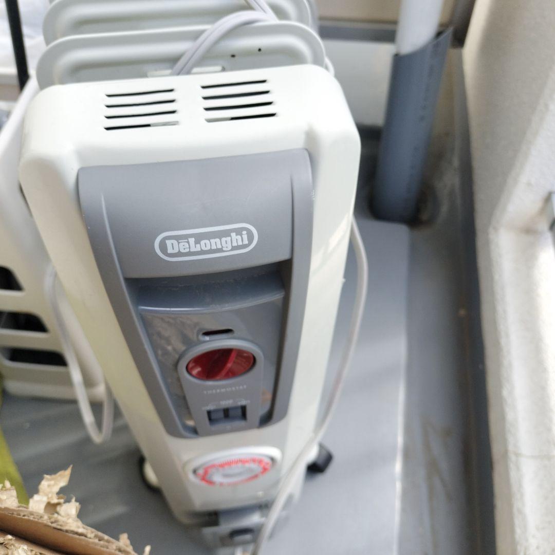 DeLonghi オイルヒーター グレー