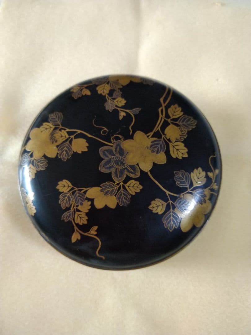 蒔絵小箱　江戸時代