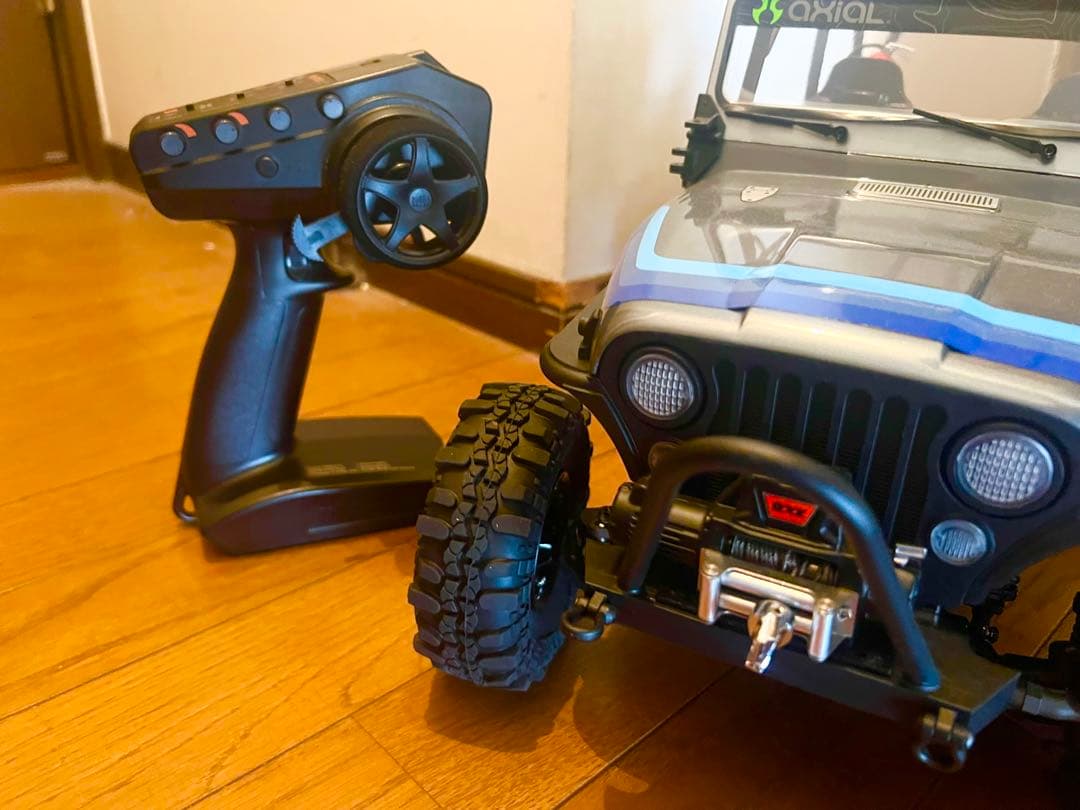 AXIAL SCX10iii RENEGADE RCクローラー scx10iii