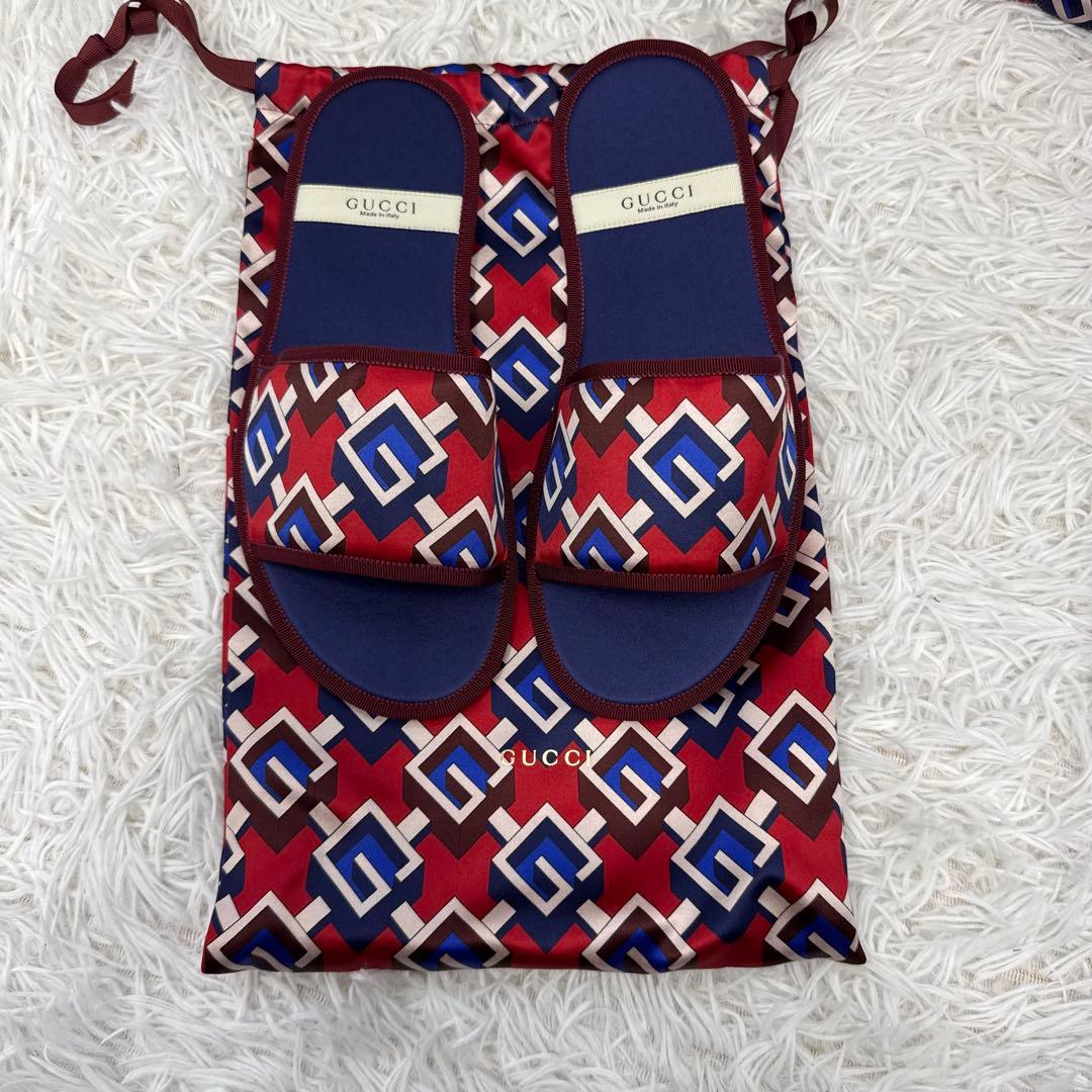 【箱付き】GUCCI とラベルセット　スリッパ L アイマスク　バッグ