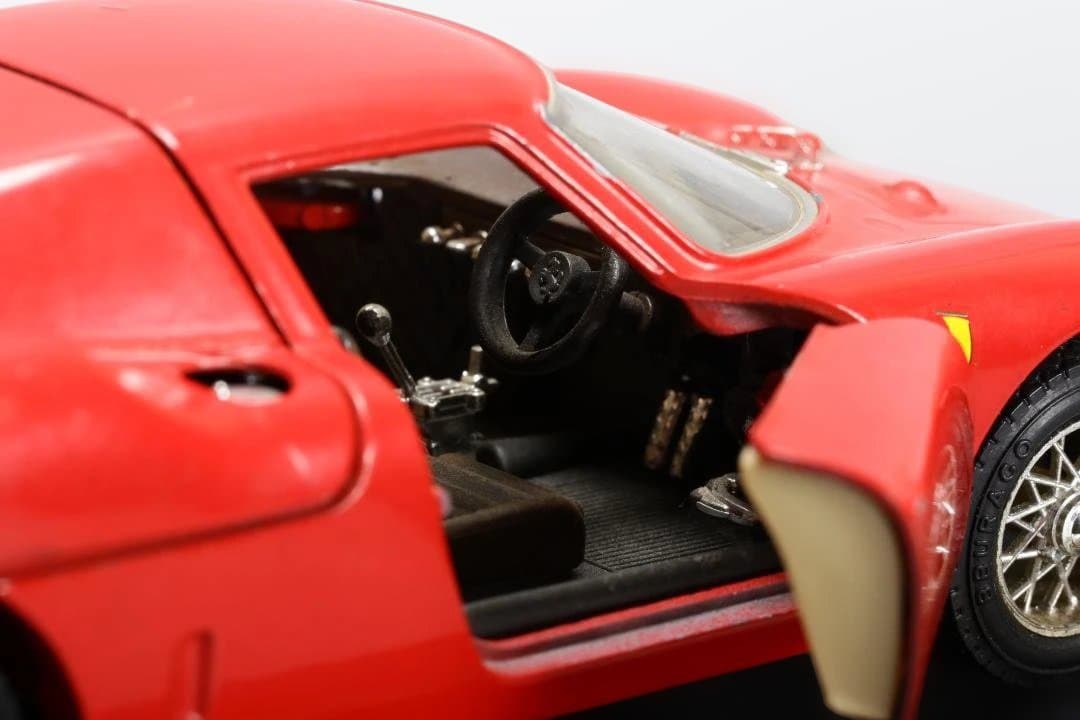 Bburago ブラーゴ 1/24 Ferrari 250 LM（1965）