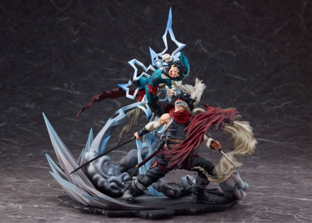 新品　ヒロアカ　緑谷VSステイン　フィギュア