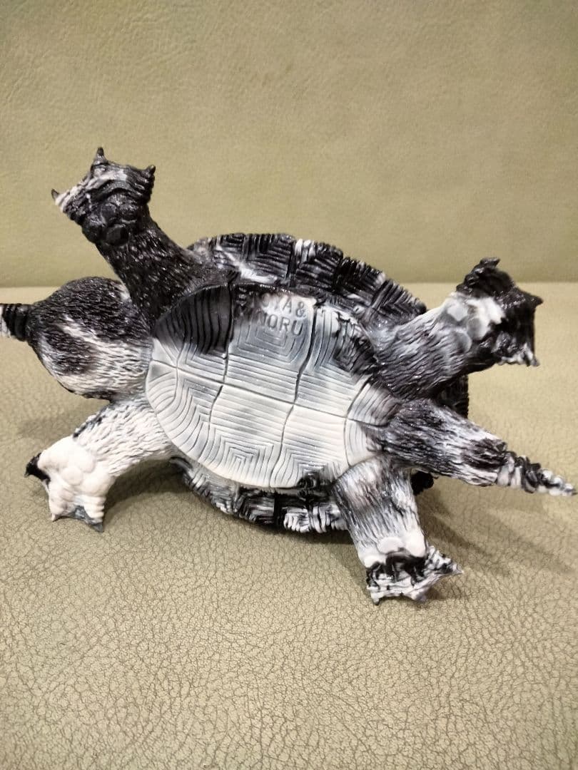 ソフビ　monstock　ガミグラゴン　幼体　杉山実　安楽安作　ブルマァク