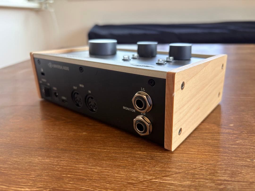 VOLT276 Universal Audio オーディオインターフェイス