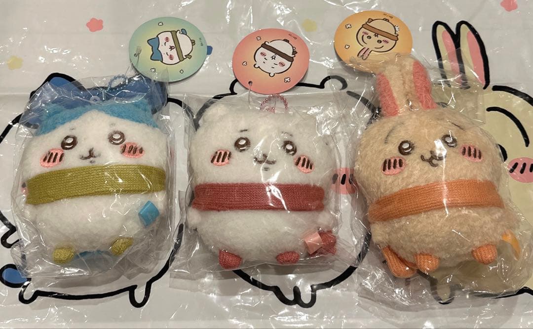 ちいかわ　ぬくぬくの装いマスコット　ちいかわ　ハチワレ　うさぎ　3個セット