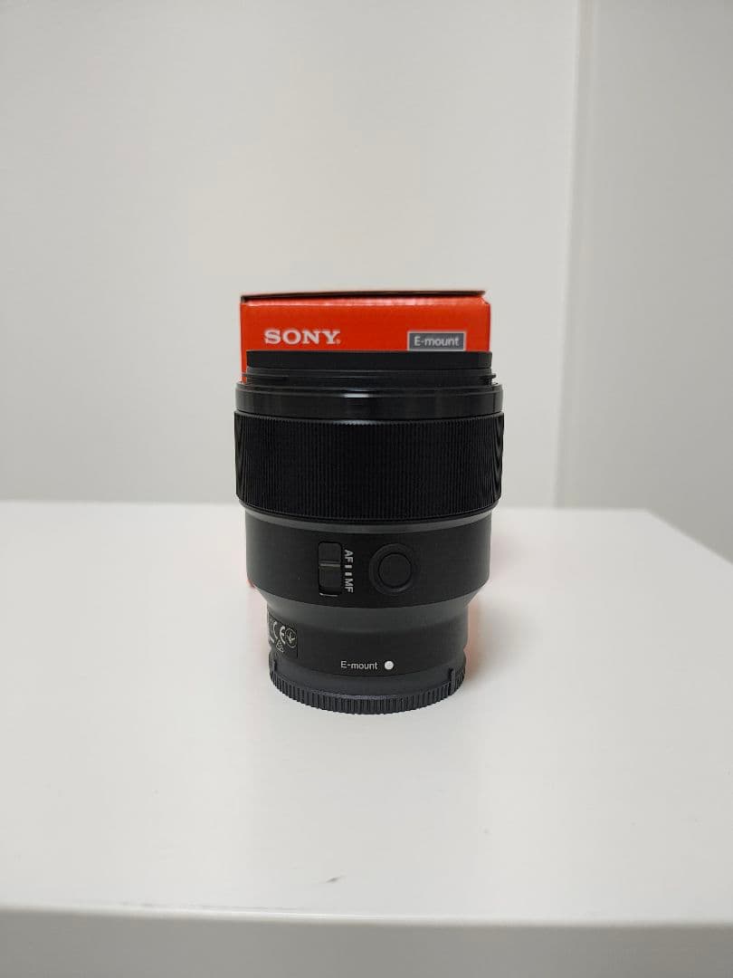 fUUyAN様用　超美品　sel85f18