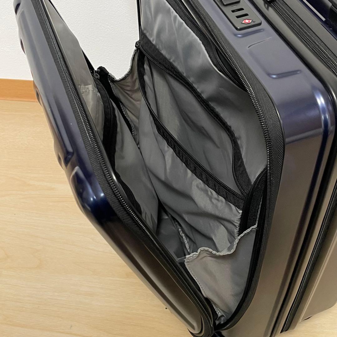 【送料無料‼️】BRIEFING ブリーフィング　キャリーケース　ネイビー