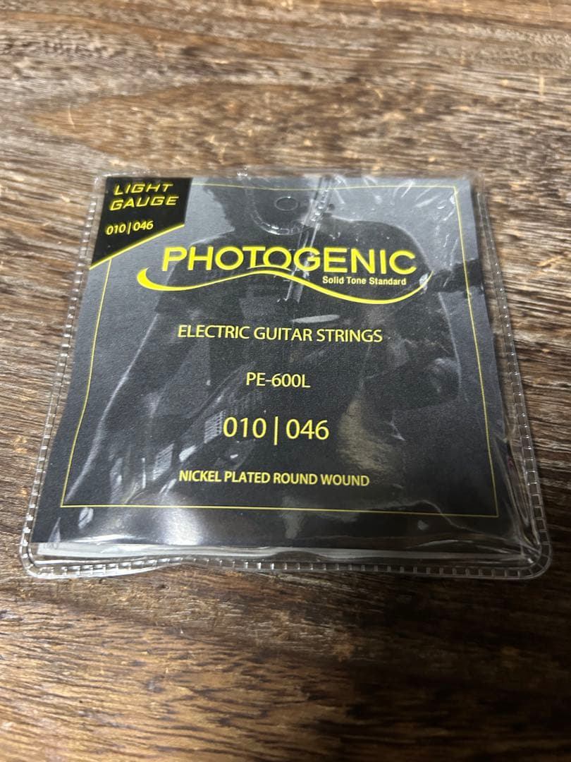 Photogenic フライングV コリーナモデル　PUはギブソン