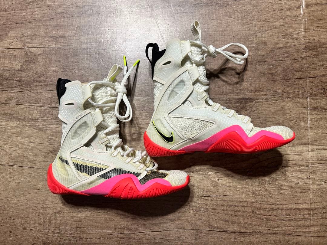 NIKEナイキハイパーko2ニューリミテッド　東京オリンピックカラー⭐︎未使用品⭐︎