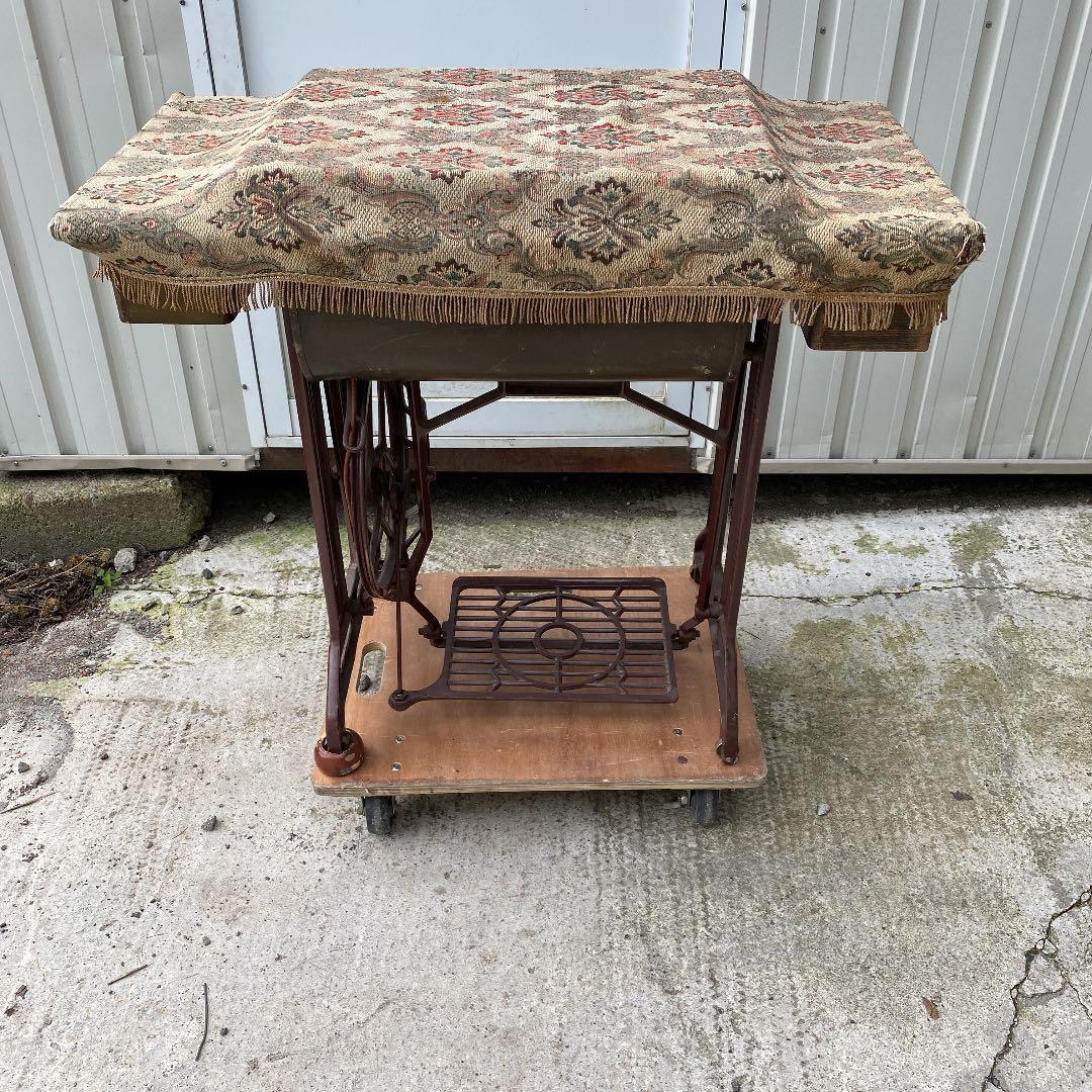 足踏みミシン　ジャノメ　HAー1型