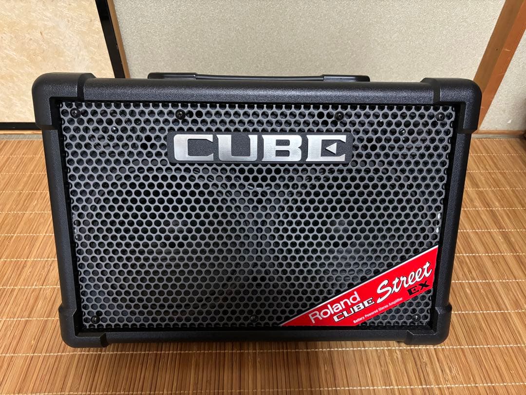 【路上ライブセット】Roland アンプ、マイク、譜面台、キャリーカート