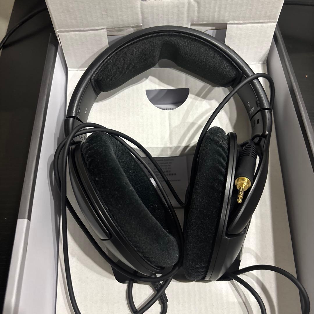 ゼンハイザー　HD 560S