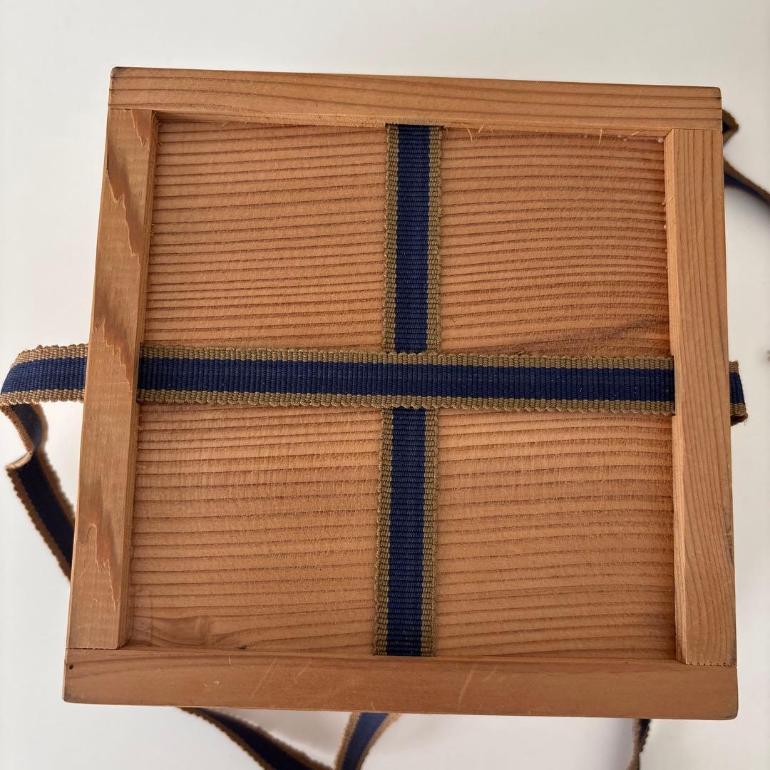 【新品未使用】抹茶茶碗　兎月窯　杉浦芳樹作　瀬戸焼　御題『桜』茶碗　共箱ウコン布