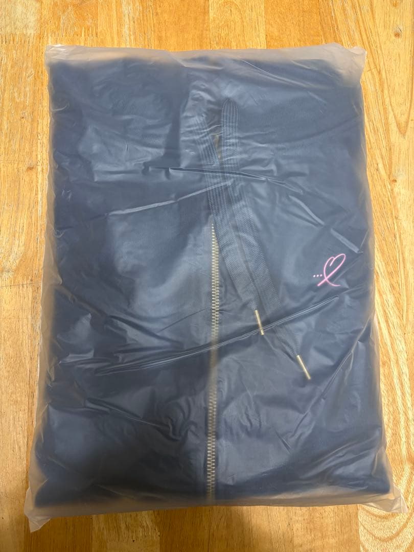 菊池風磨　パーカーL おふうかい