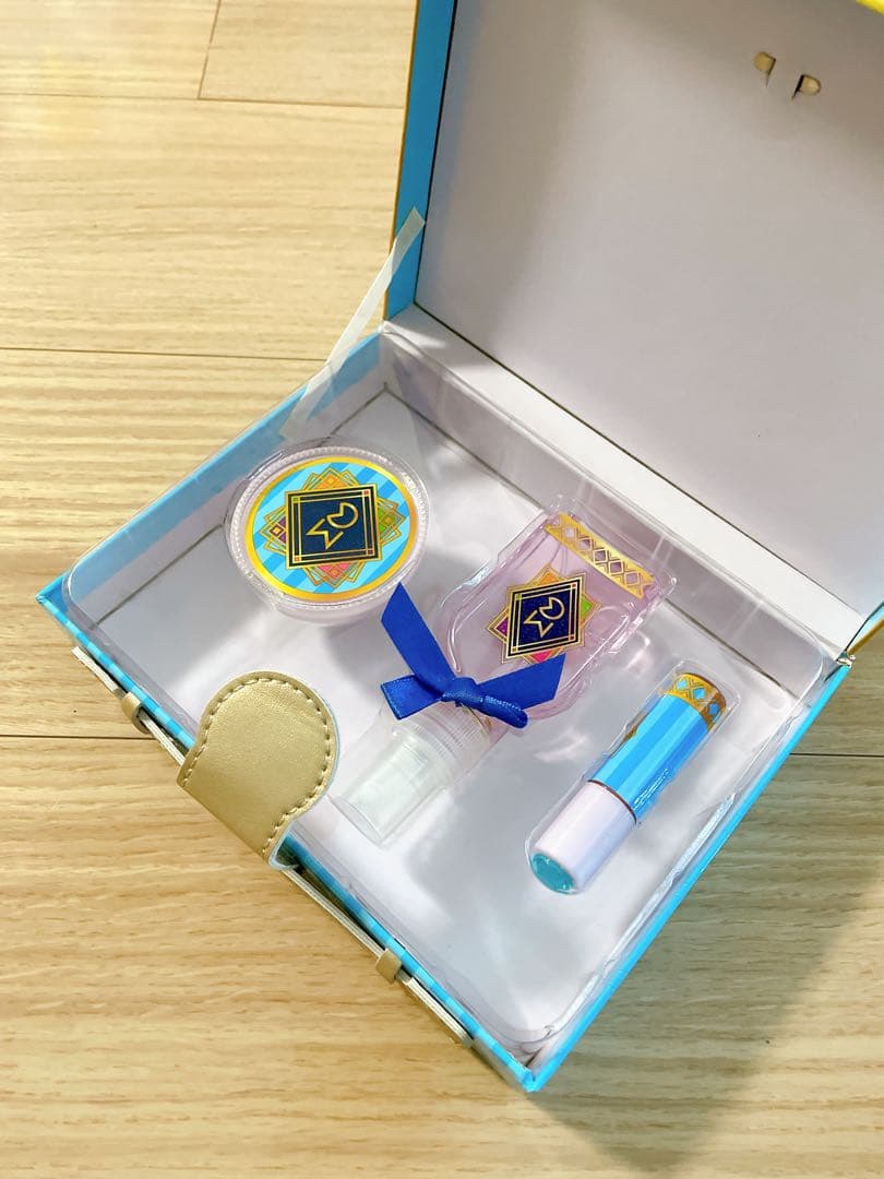 アイカツフレンズ！ ブランドコスメBOX MATERIAL COLOR