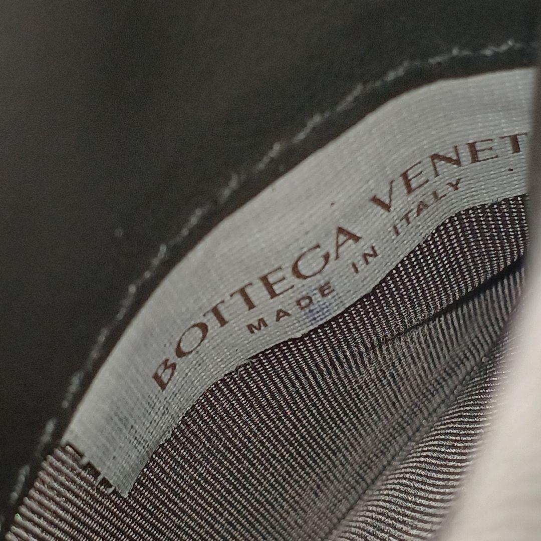 ボッテガヴェネタ 二つ折り財布 カセットウォレット