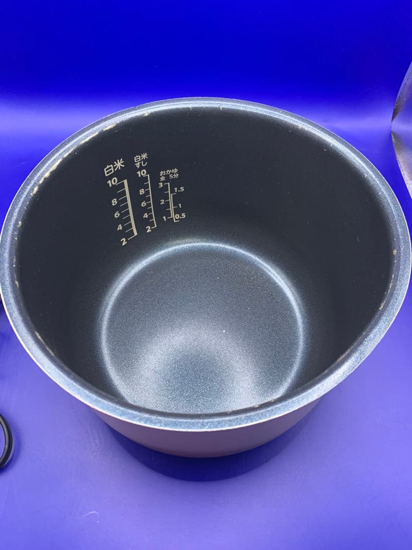 東芝のマイコンジャー炊飯器「RC-18MSL」一升(10合）炊き　中古品