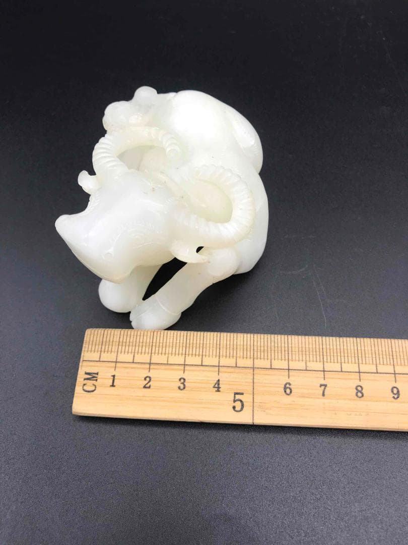 清時代　和田玉　瑞牛　和田白玉彫り　古玉石　時代物　賞物(F-19)