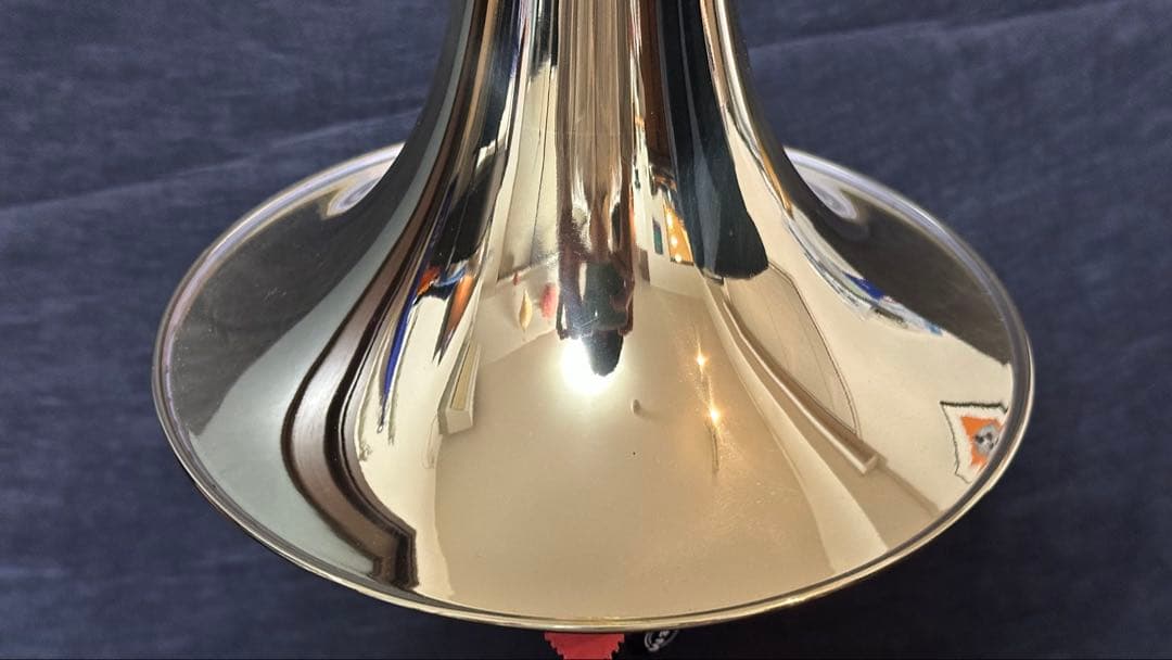 管楽器・吹奏楽器 Edwards 1341CF Bass Trombones Bell