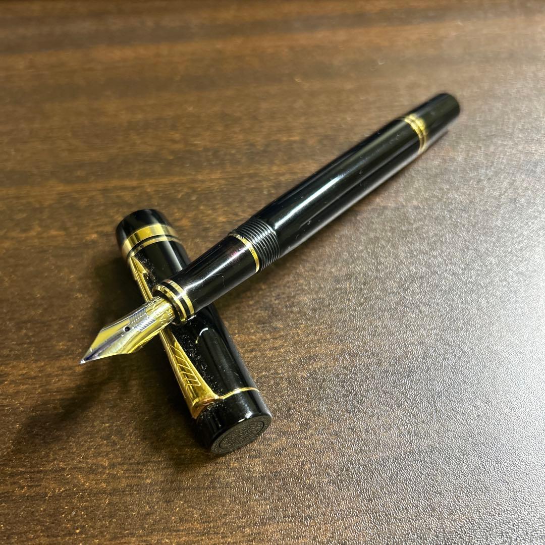 万年筆 PARKER DUOFOLD パーカー デュオフォールド18K750 F