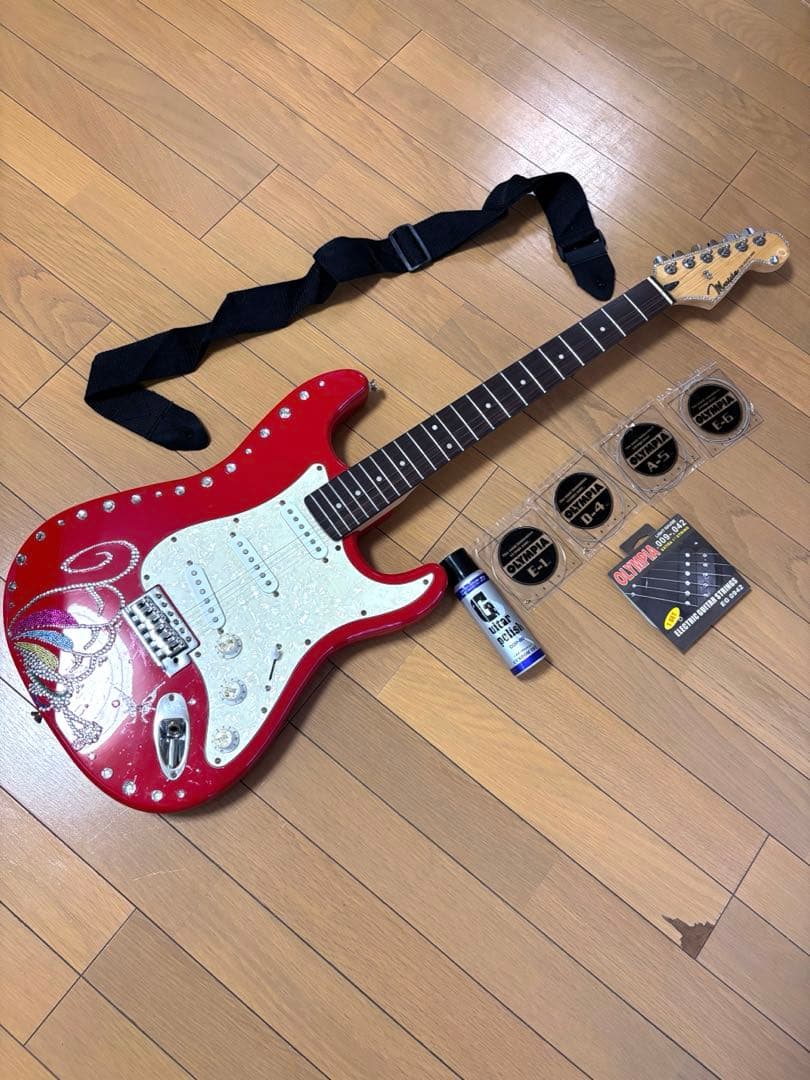 Mavis エレキギター　赤　中古品