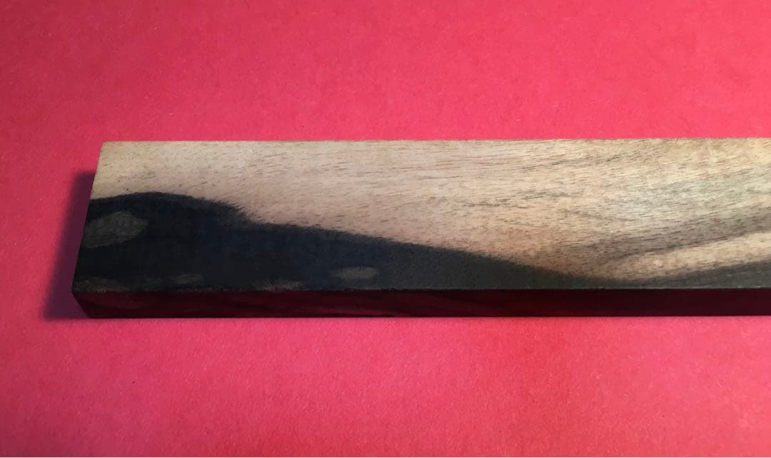 黒柿　(緑孔雀杢) 超美材