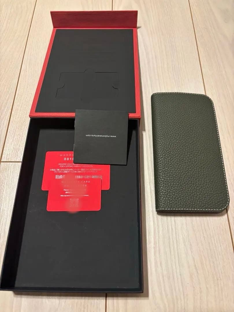 値下げ⭐︎BONAVENTURA⭐︎未使用iPhone16 Plus手帳型ケース