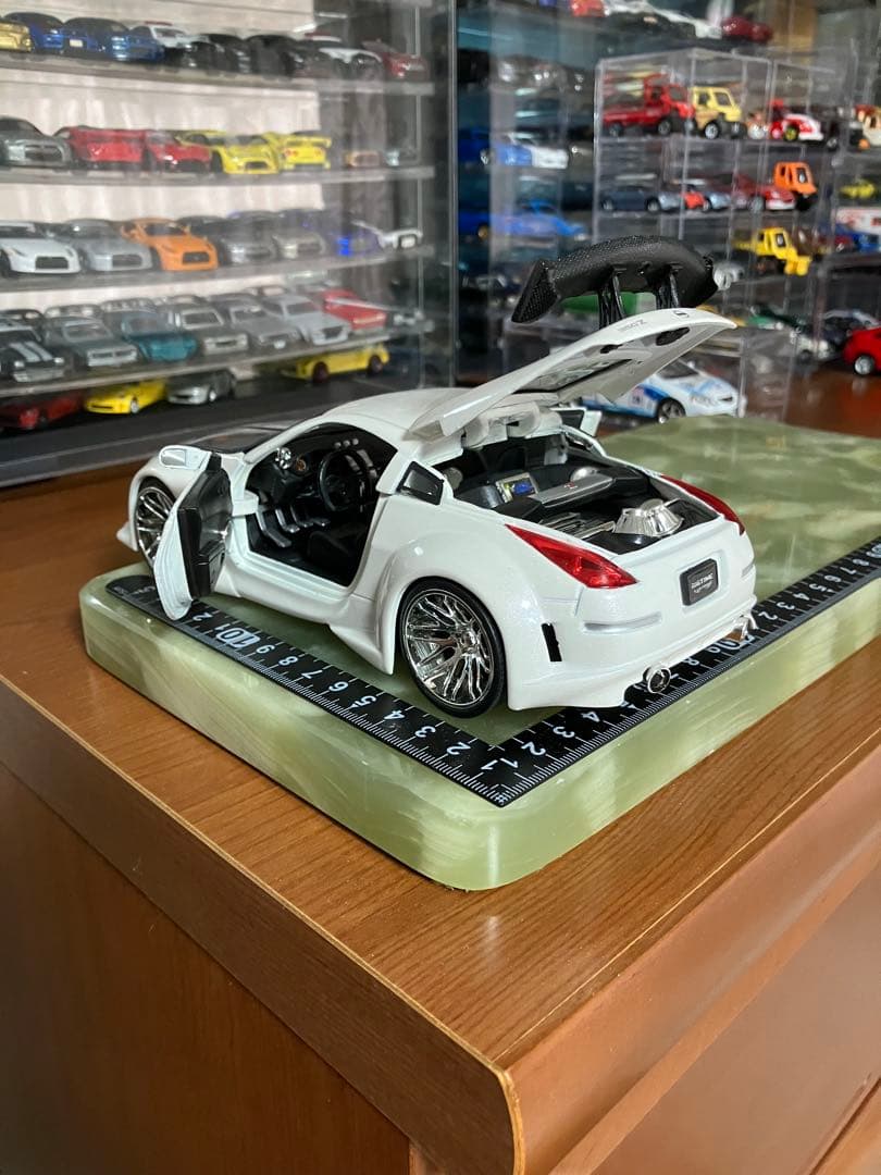 ミニカー JADA 33Z 1/24
