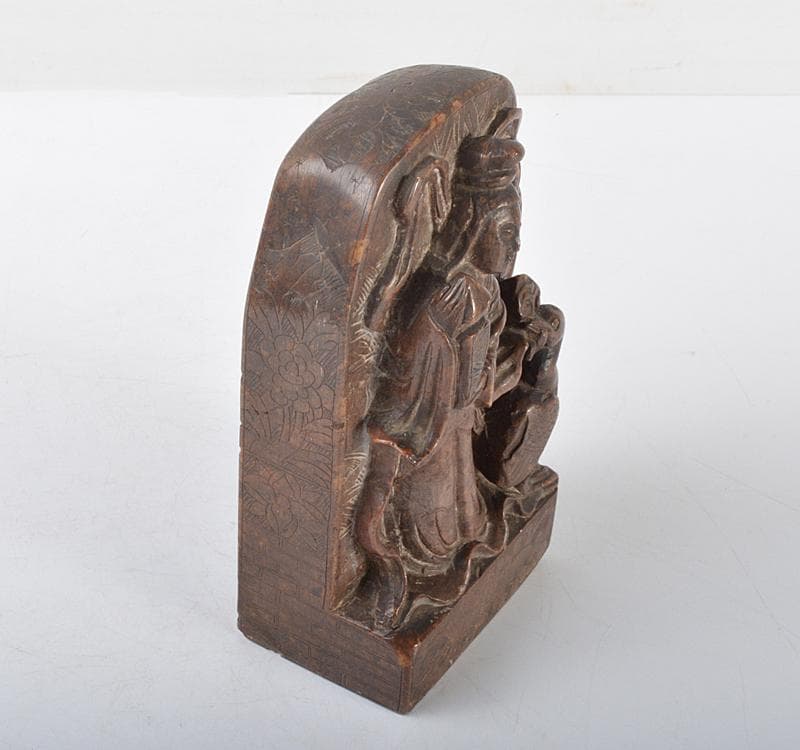 中国　玉石寿山石彫刻　観音像　仏像　置物　V R4494