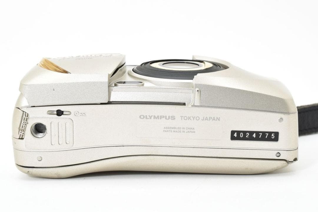 OLYMPUS μ mju ZOOM 140 DELUXE フィルムカメラ