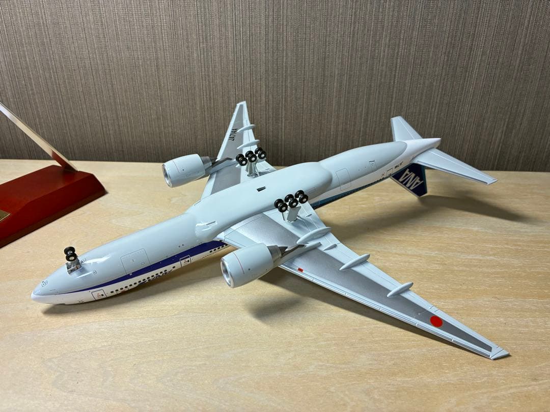 全日空商事 1/200 777-200 非ER 国内線仕様機