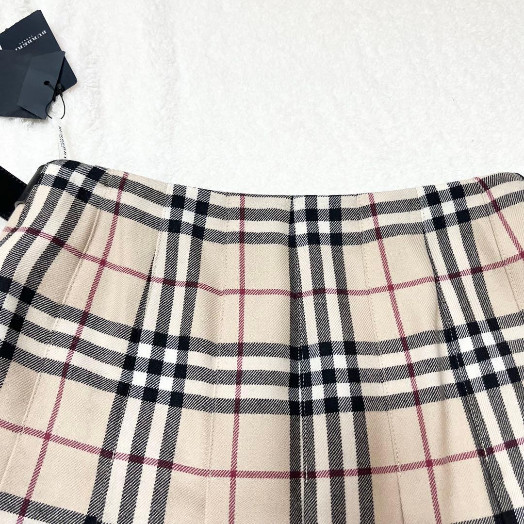 新品未使用　バーバリーロンドン　ノバチェック　プリーツスカート 毛　タグ付き36