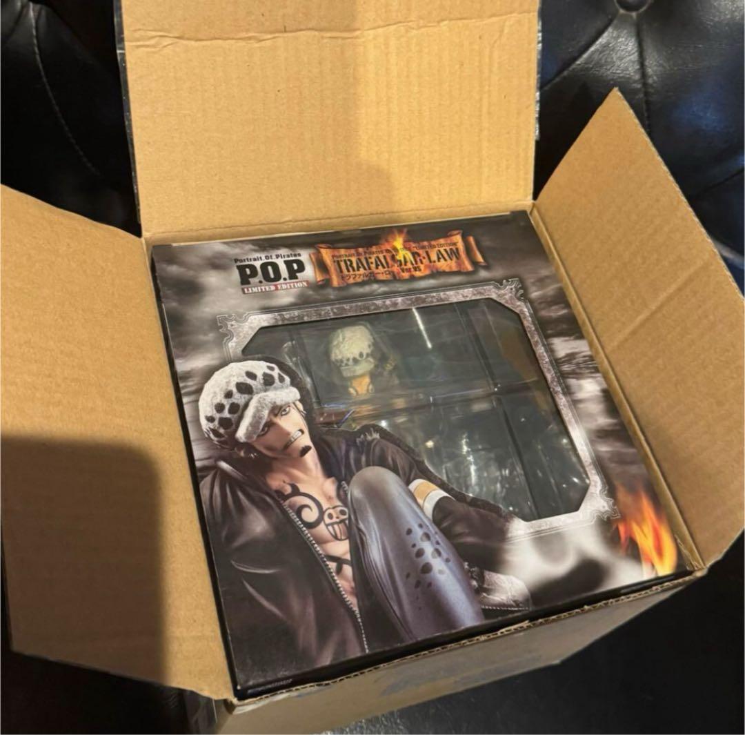 新品未開封品！ワンピース トラファルガ— • ローVer.VS P.O.P
