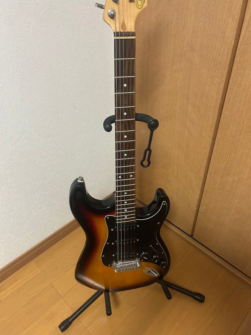 な*け様 G&L Legacy ストラトキャスター