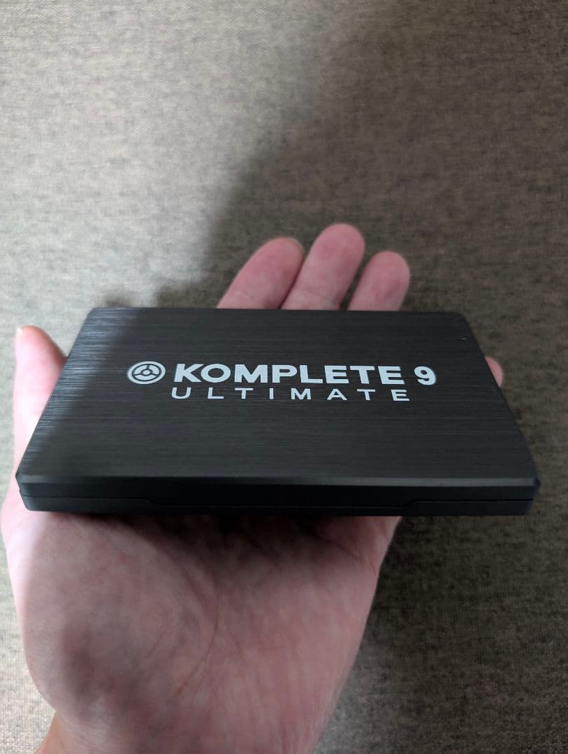 NI KOMPLETE 9 ULTIMATE 外付けHDD版（未使用・未登録）