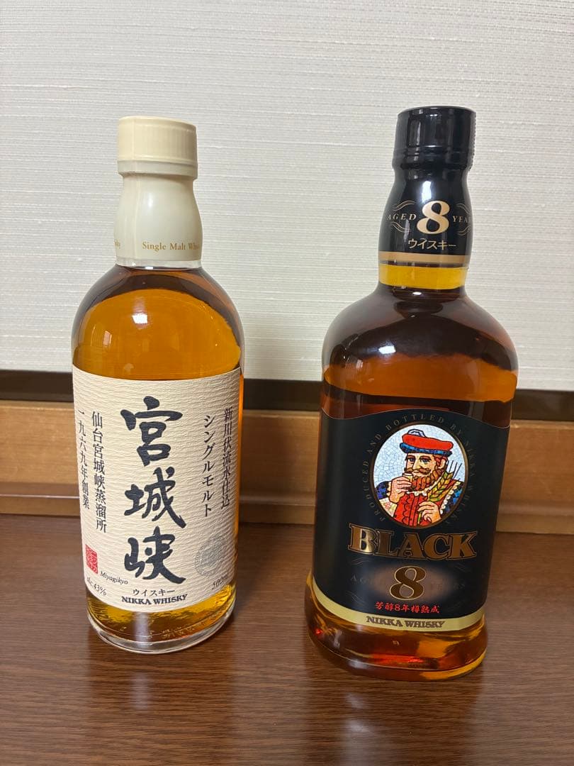 【美品・終売品】「ブラックニッカ　8年」と「宮城峡　旧ラベル」