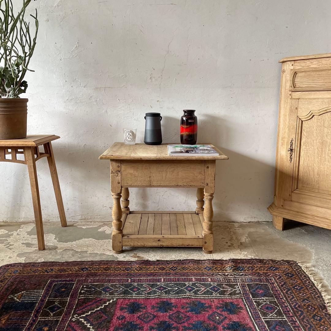 KINドロワーサイドテーブル ドロワーベッドサイドテーブル　剥離