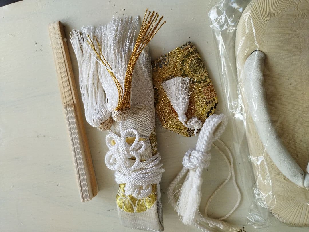 グリーン系の羽織りに金の袴が格好良い☆男の子七五三５歳