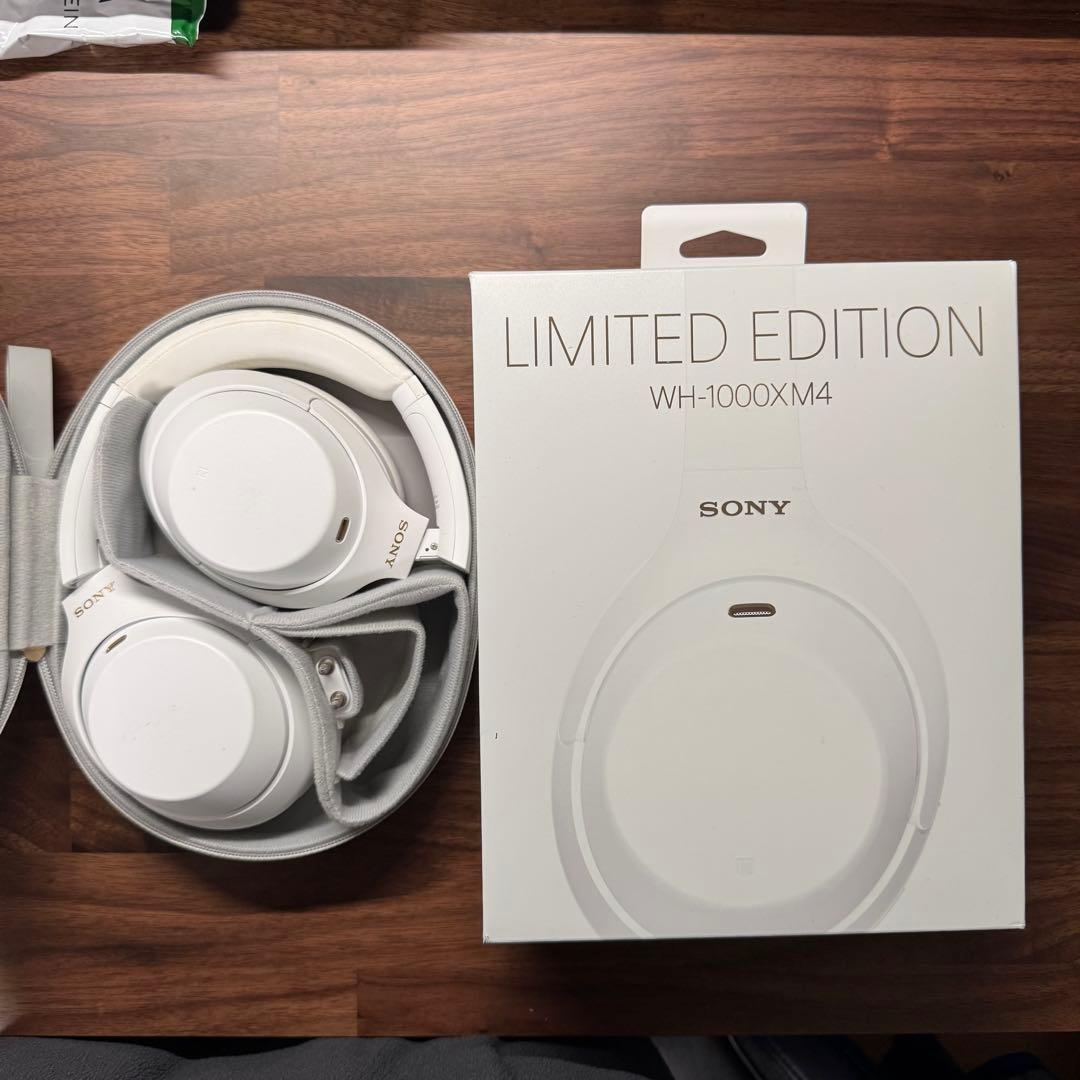 SONY WH-1000XM4 ホワイト