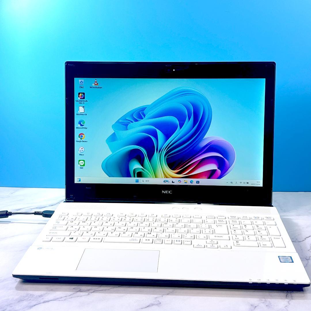 美品☆即使用OK！Corei7・8GB・SSD512・Win11・ノートパソコン