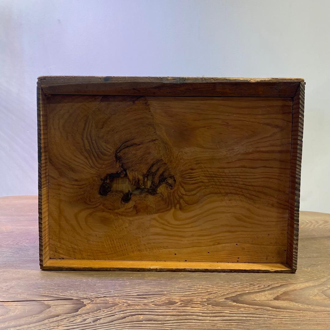 引き出しの付いた古い本立て アンティーク